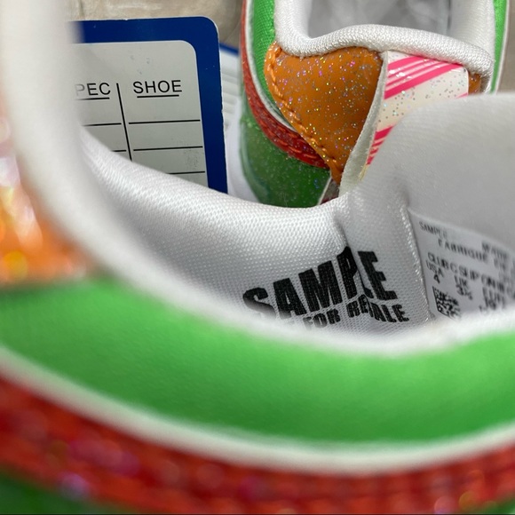 (RP27) Reebok x Candy Land Slip On Baby Sneakers - Picture 5 of 6